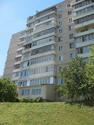 Мостицька вул., 14