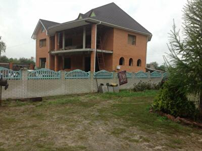 Киево-Святошинский район, с. Белогородка, Зеленая ул., 9