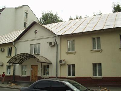Киев, Вавиловых ул., 8