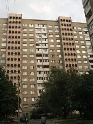 Булгакова ул., 3
