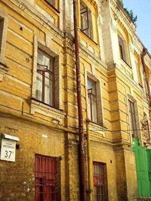 Дмитриевская ул., 37Б