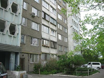 Киев, Захаровская ул., 1