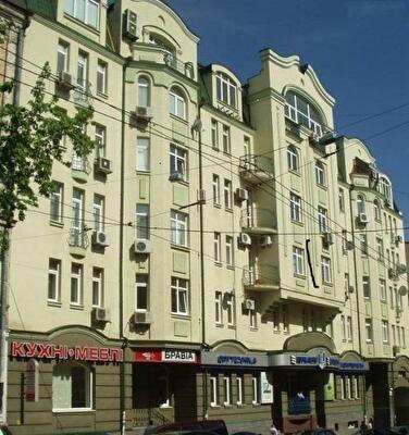 Дмитриевская вул., 56