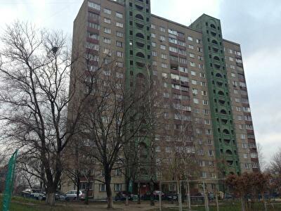 Киев, Грозненская ул., 18