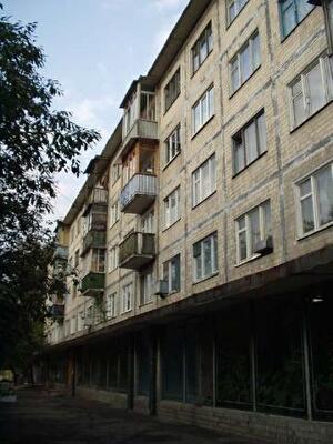 Івана Виговського вул., 20А