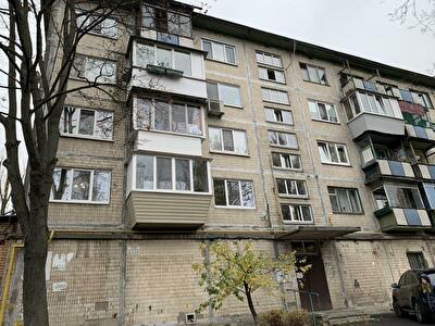 Ивана Выговского ул., 8