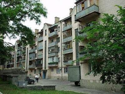 Владимира Винниченко ул., 20