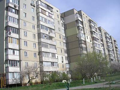 Ревуцкого ул., 27