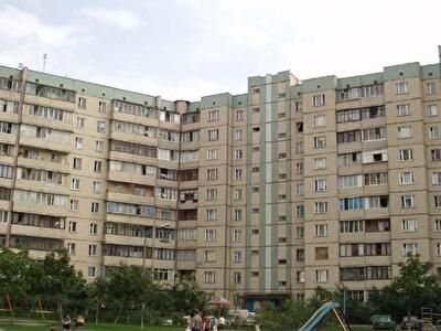 Ревуцкого ул., 20