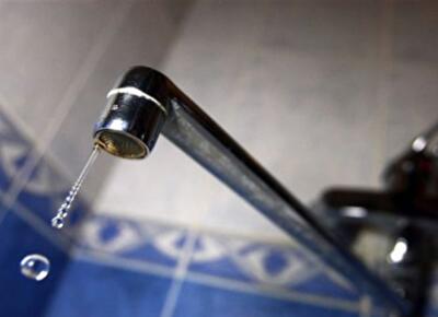 Киевляне требуют возобновить подачу горячей воды  