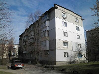 Верховної Ради бул., 31А