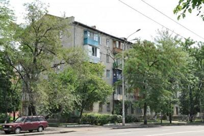 Будівельників вул., 22/11