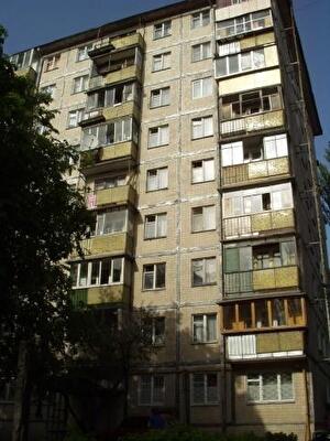Киев, Ушинского ул., 16