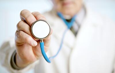 В Украину три года не ввозят сыворотки от яда и ботулизма