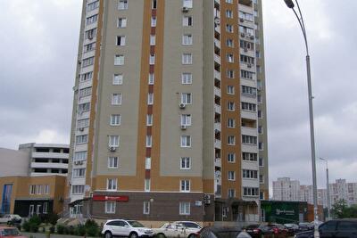 Михаила Бойчука ул., 42