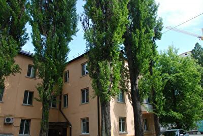 Киев, Приорская ул., 17