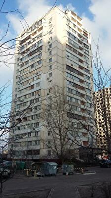 Киев, Вишняковская ул., 3