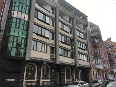 Вознесенский спуск, 16