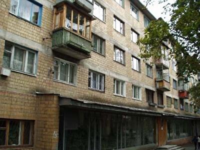 Максима Берлинского ул., 4