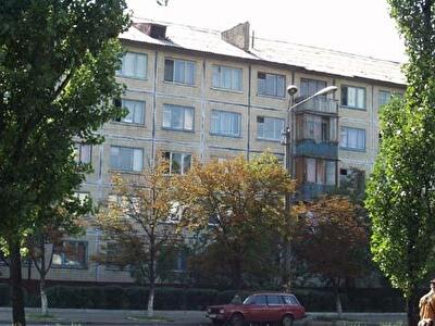 Перова бул., 11
