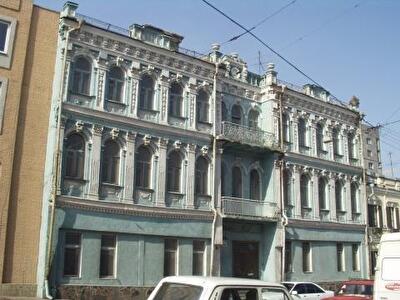 Петра Сагайдачного ул., 19
