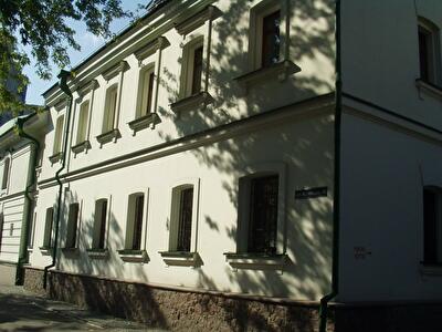 Григория Гуляницкого ул., 42
