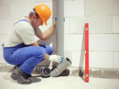 Перенос стояка канализации: основные моменты и рекомендации строителей