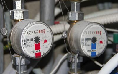 Кто может проверять счетчики электричества и горячей воды в Киеве