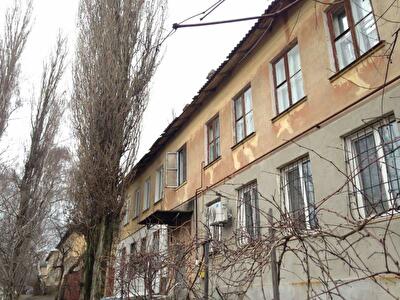 Макарова вул., 1
