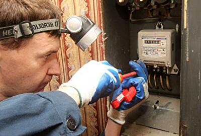 Спрос на многотарифные счетчики электроэнергии растет: как установить и сколько можно сэкономить