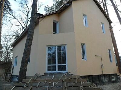 Бучанский район, г. Ирпень, Украинская ул., 98