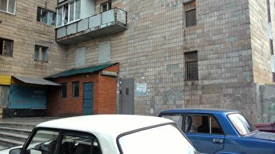 Харків, Дзюбы просп., 4