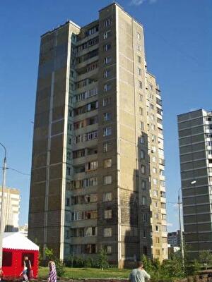 Киев, Милославская ул., 37