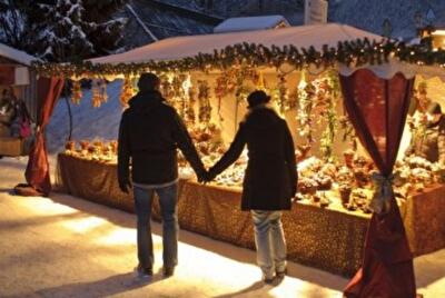 В Києві відкрилися перші святкові локації: список