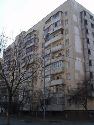 Киев, Новомостицкая ул., 2Б