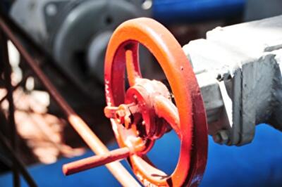 Почему в столичном жилом массиве Отрадный отключили централизованное отопление