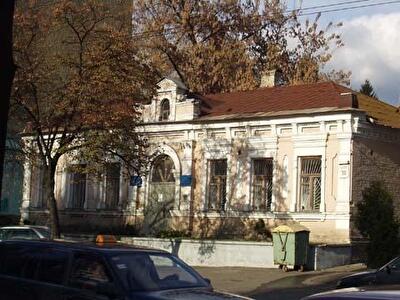 Юрия Ильенко ул., 30