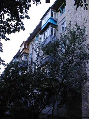 Киев, Михаила Донца ул., 11