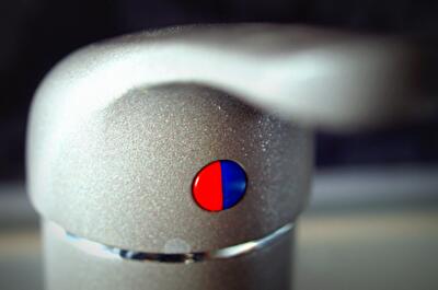 У яких випадках вартість гарячої води повинна бути нижчою