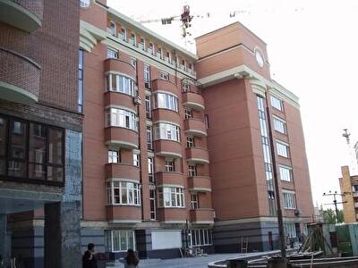 Киев, Павловская ул., 27