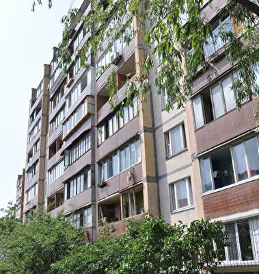 Райдужна вул., 39