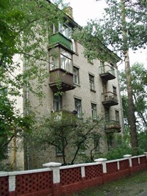 Юрія Литвинського вул., 34
