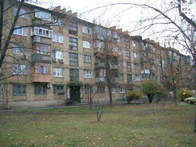 Пражская ул., 6