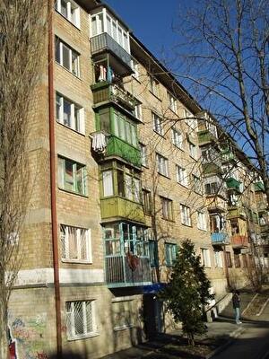 Генерала Геннадия Воробьева ул., 4
