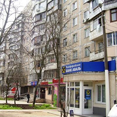 Академика Королева ул., 70