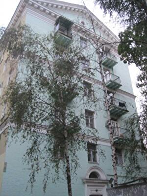 Заньковецької вул., 10