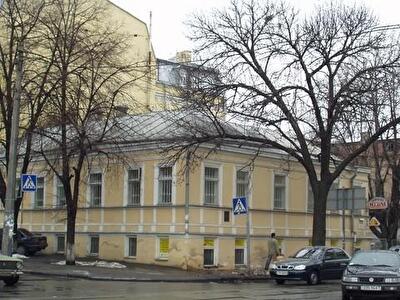 Костянтинівська вул., 11