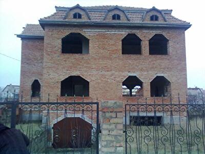 г. Новомосковск, Боженко ул., 35