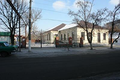 Запорізька обл., Токмацький район, м. Токмак, Ленина вул., 10