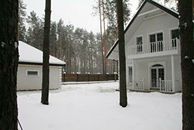 Бучанский район, г. Ирпень, Макаренко ул., 3